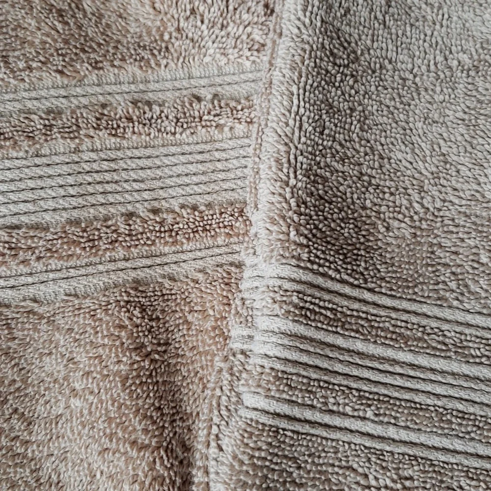 Charisma Bath Hand Towel Set